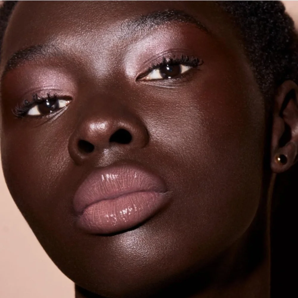 Fenty Gloss Bomb Cream Color Drip Lip Cream “Fenty Glow”